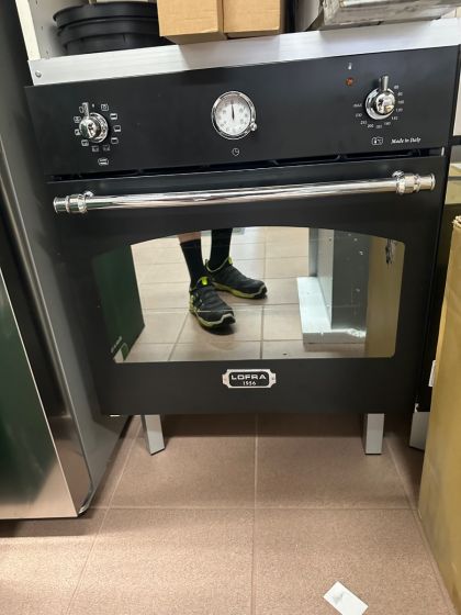 LOFRA sähköuuni 60 cm DOLCEVITA musta/kromi Myymälän mallikappale